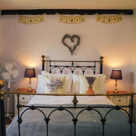 Michouat Chambre D'Hotes Vidou Екстериор снимка