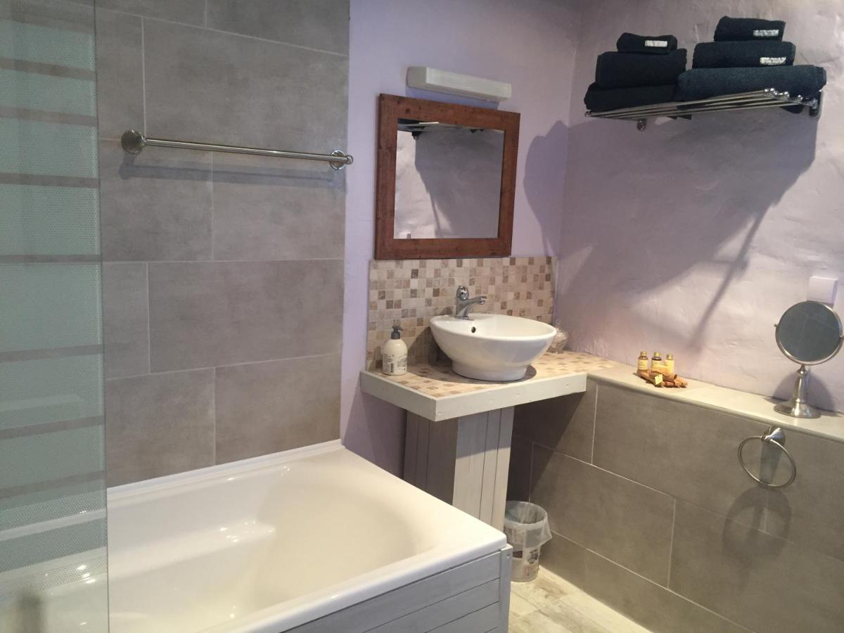 Michouat Chambre D'Hotes Vidou Екстериор снимка