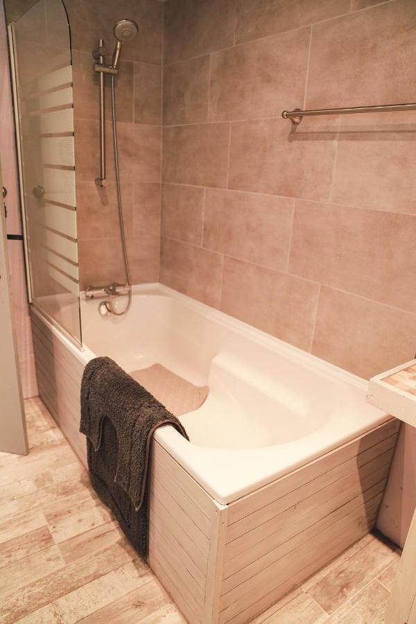 Michouat Chambre D'Hotes Vidou Екстериор снимка