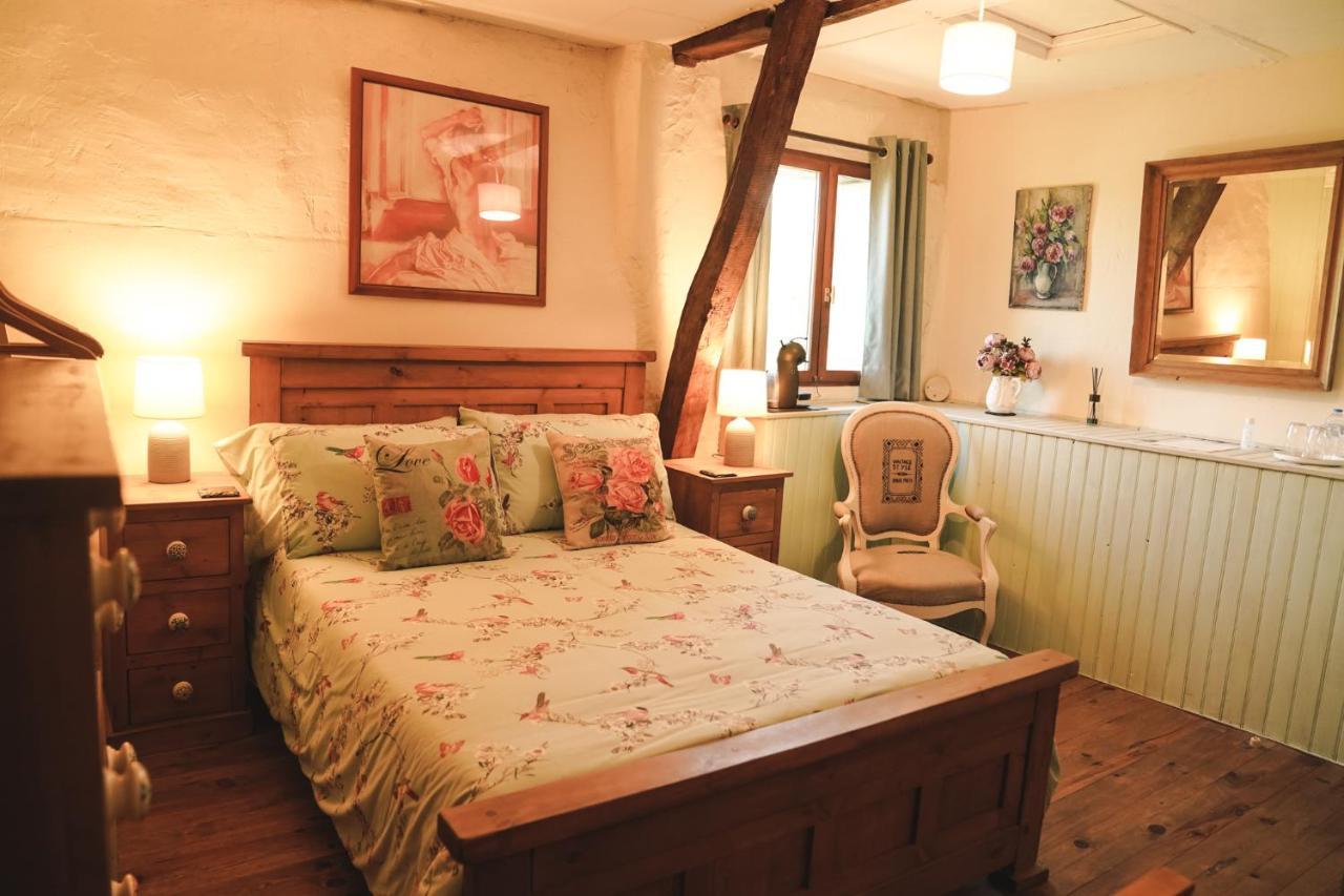 Michouat Chambre D'Hotes Vidou Екстериор снимка